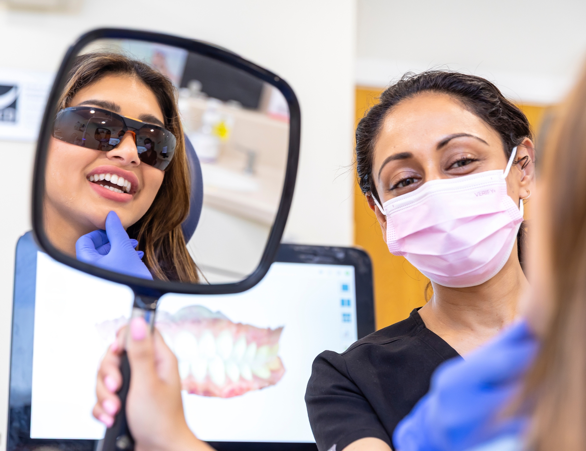 Porcelain Veneers at London Smile Clinic